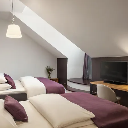 Moods Charles Bridge Hotel Prague