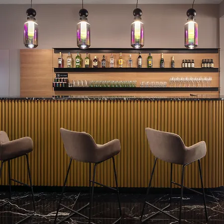 查理大桥moods酒店 酒店 4*