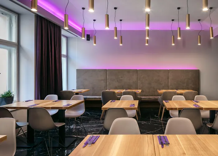 Hotel Moods Charles Bridge 4*