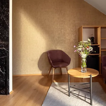 Moods Charles Bridge Szálloda 4*