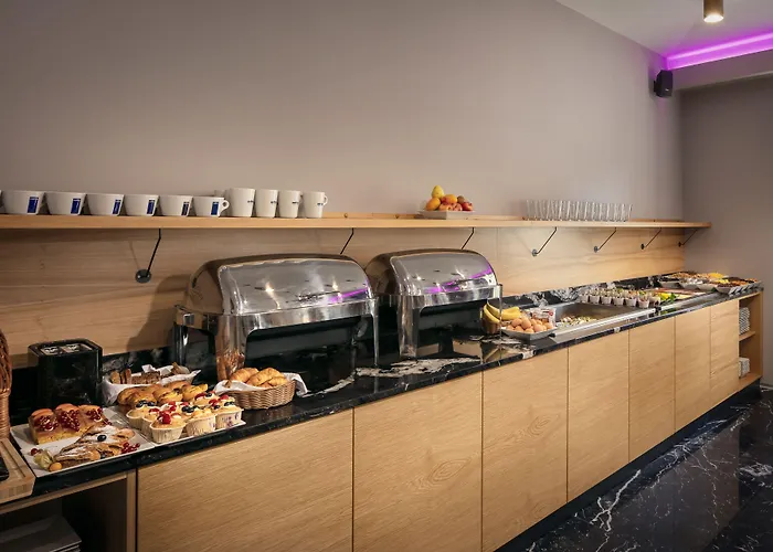 Moods Charles Bridge Otel 4*